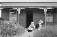 Windmill_Barwon Heads cottage_Film No 61-1_Jan 1919