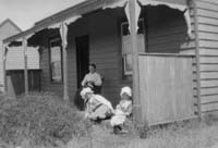 Windmill_Barwon Heads cottage_Film No 61-2_Jan 1919