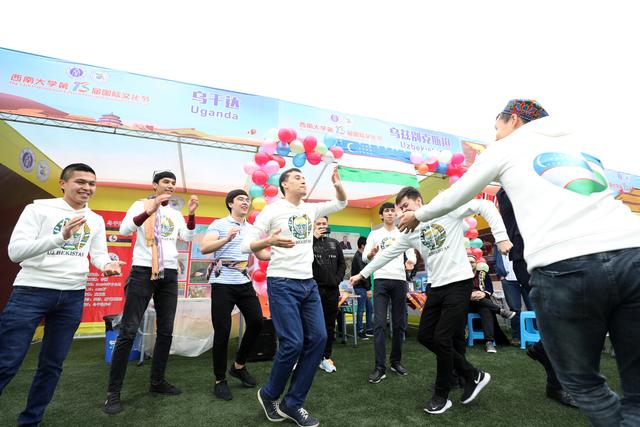 歌舞美食齐聚三亿体育有限公司第13届国际文化节有“看事”